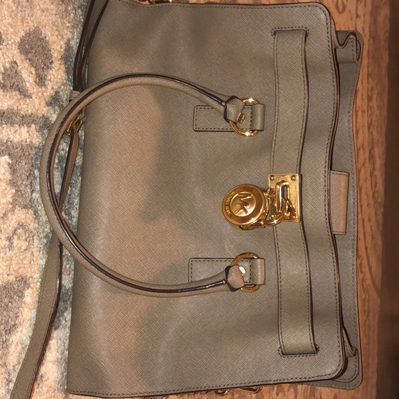 Michael Kors Purse - Picture 1 of 3